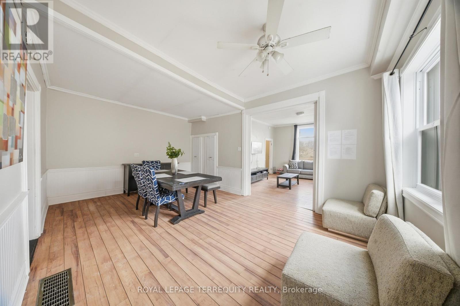 28 Railway Street, Blandford-Blenheim, Ontario  N0J 1V0 - Photo 10 - X12936484