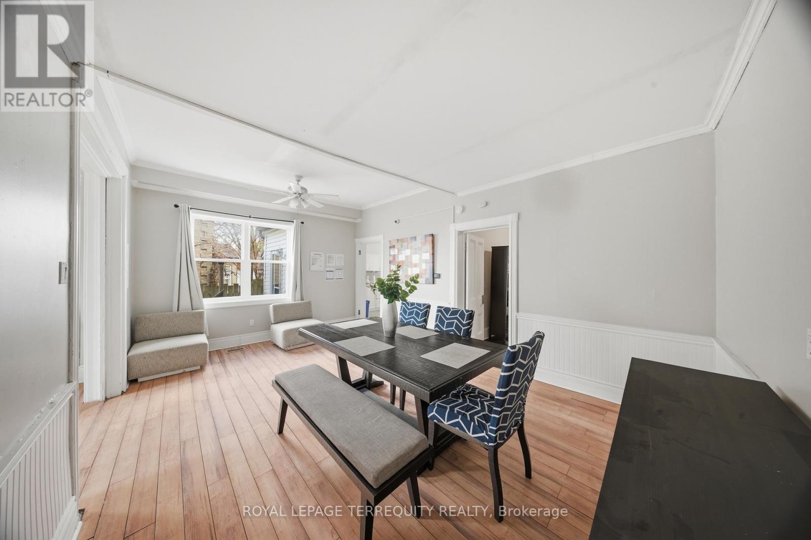 28 Railway Street, Blandford-Blenheim, Ontario  N0J 1V0 - Photo 11 - X12936484