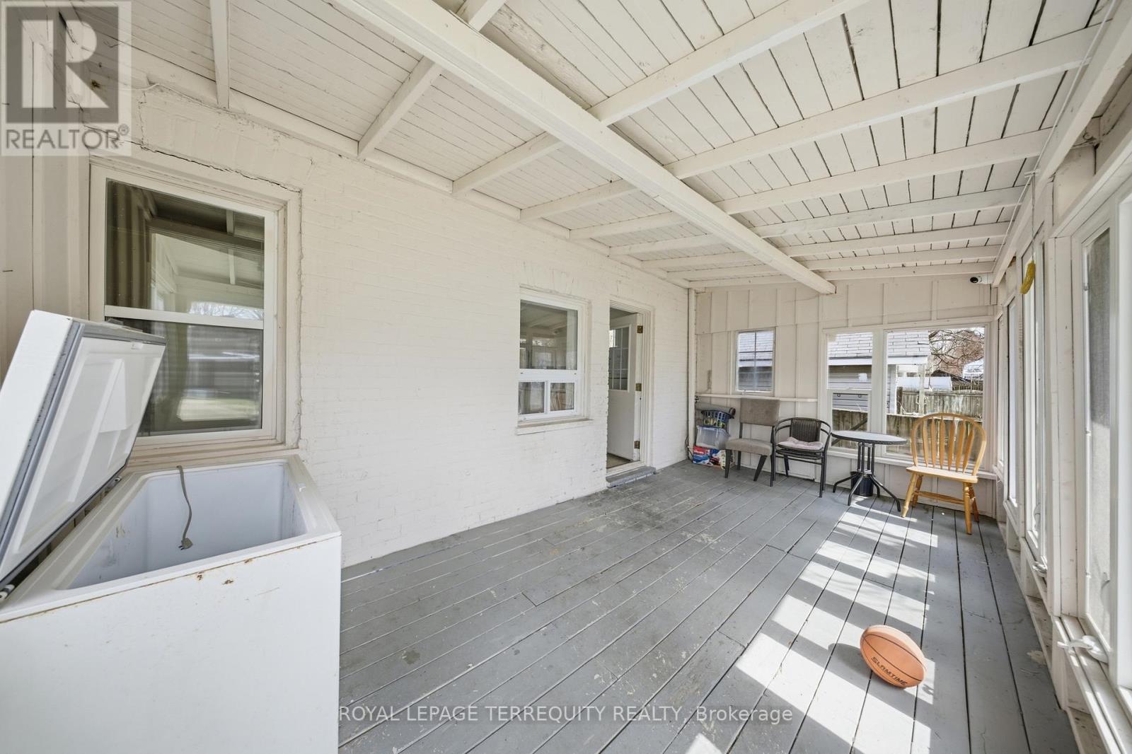 28 Railway Street, Blandford-Blenheim, Ontario  N0J 1V0 - Photo 19 - X12936484