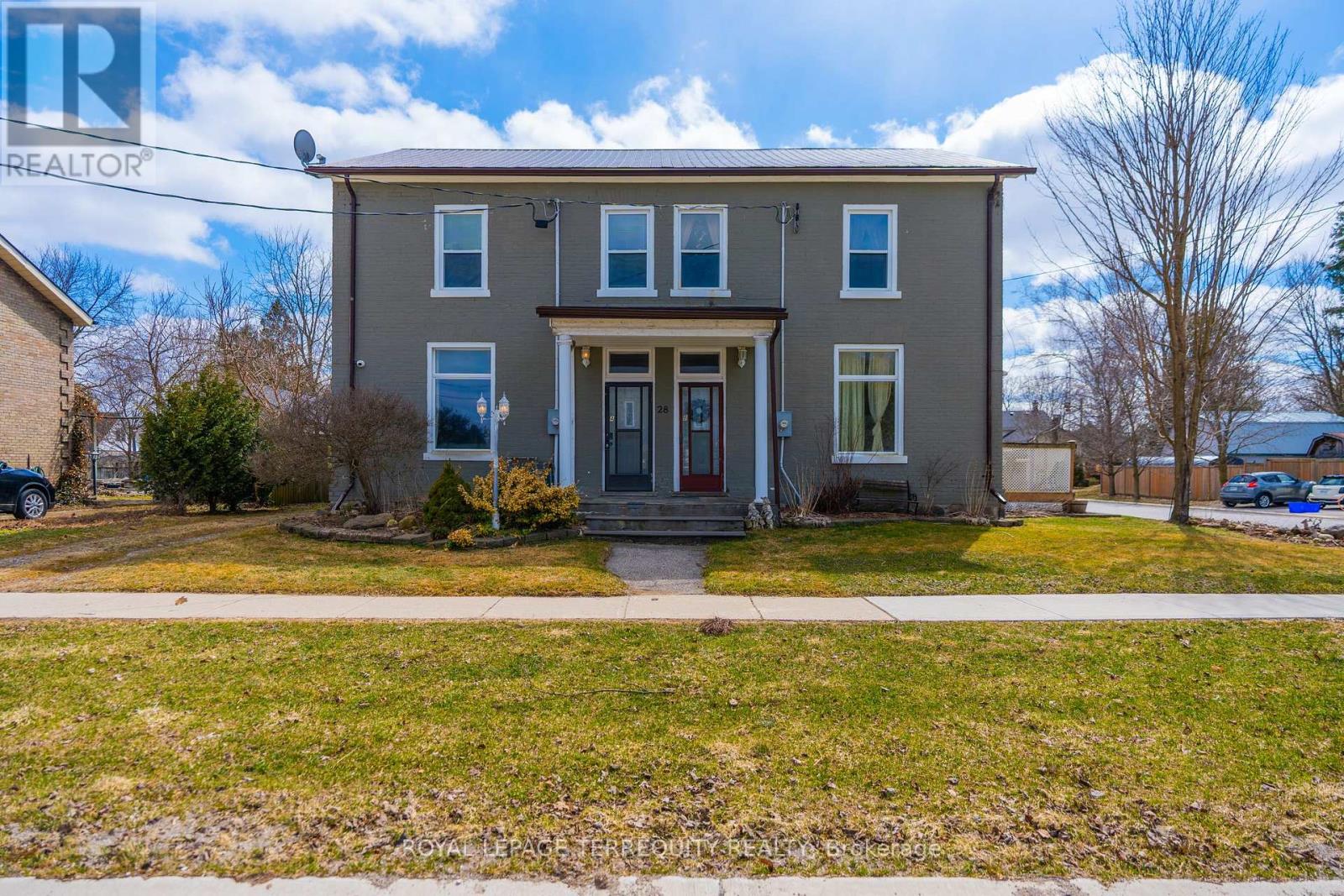 28 Railway Street, Blandford-Blenheim, Ontario  N0J 1V0 - Photo 2 - X12936484