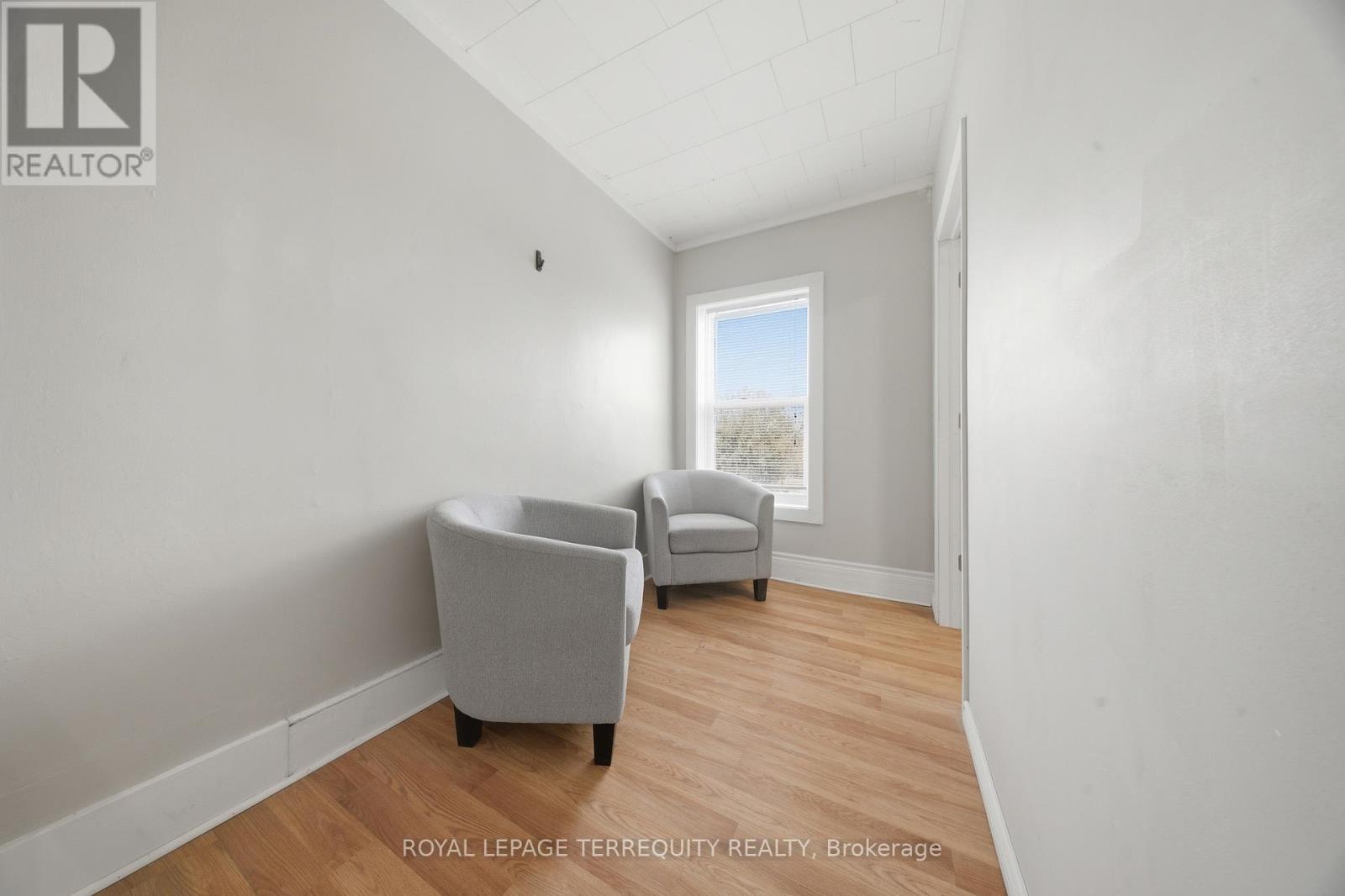 28 Railway Street, Blandford-Blenheim, Ontario  N0J 1V0 - Photo 24 - X12936484