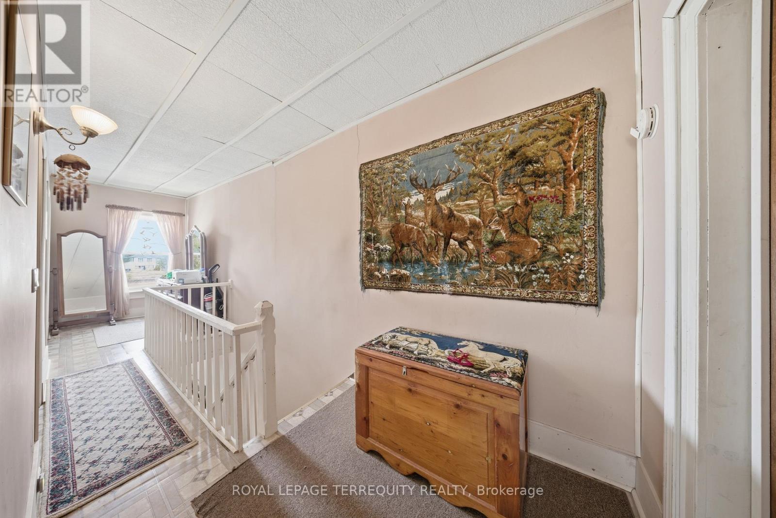 28 Railway Street, Blandford-Blenheim, Ontario  N0J 1V0 - Photo 37 - X12936484