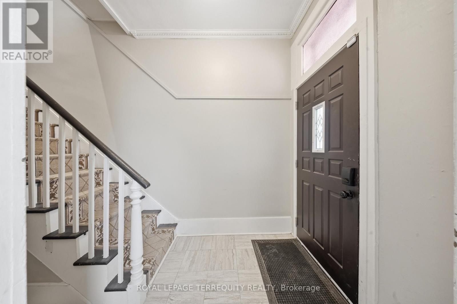 28 Railway Street, Blandford-Blenheim, Ontario  N0J 1V0 - Photo 5 - X12936484