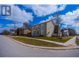 28 RAILWAY STREET, Blandford-Blenheim, Ontario