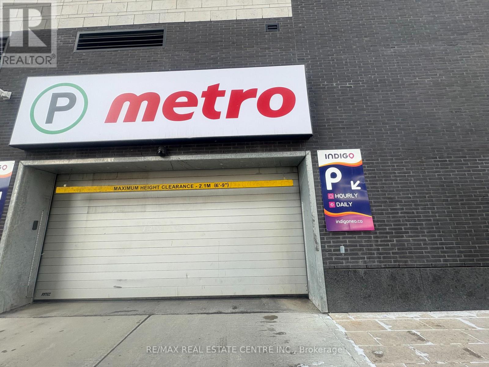 801 - 180 George Street, Ottawa, Ontario  K1N 0G8 - Photo 17 - X12936486