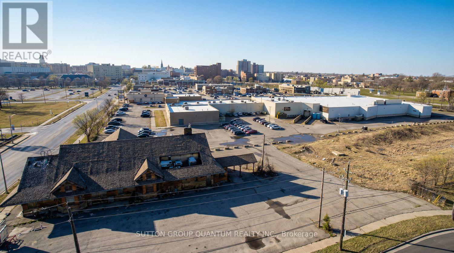 801 - 7 Erie Avenue, Brantford, Ontario  N3S 0K5 - Photo 15 - X12936496