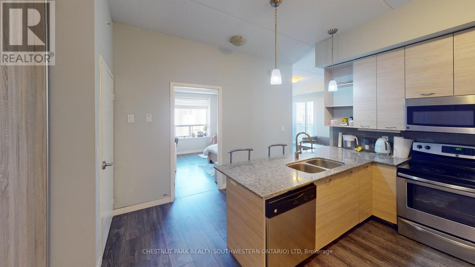 1505 - 318 Spruce Street, Waterloo, Ontario  N2L 0E9 - Photo 5 - X12936500