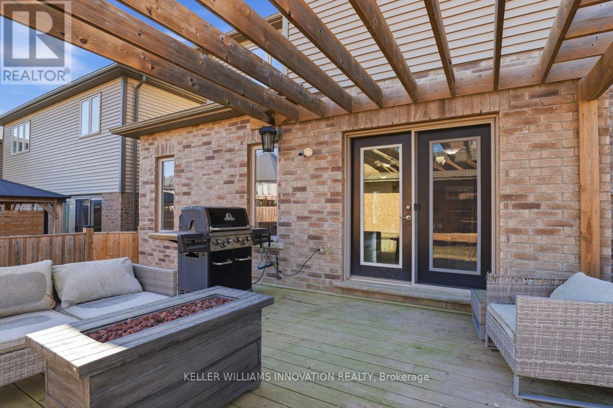 18 Vic Chambers Place, Brant, Ontario  N3L 0E6 - Photo 26 - X12936558