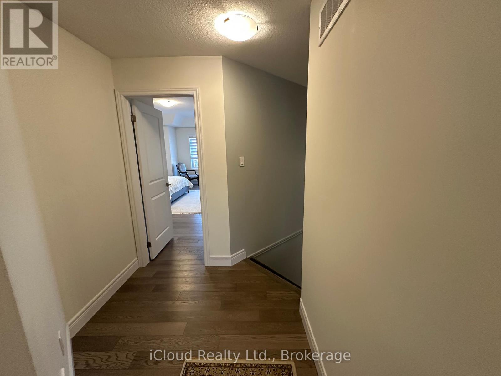 106 Queensgate Crescent, Woolwich, Ontario  N0B 1M0 - Photo 23 - X12936626