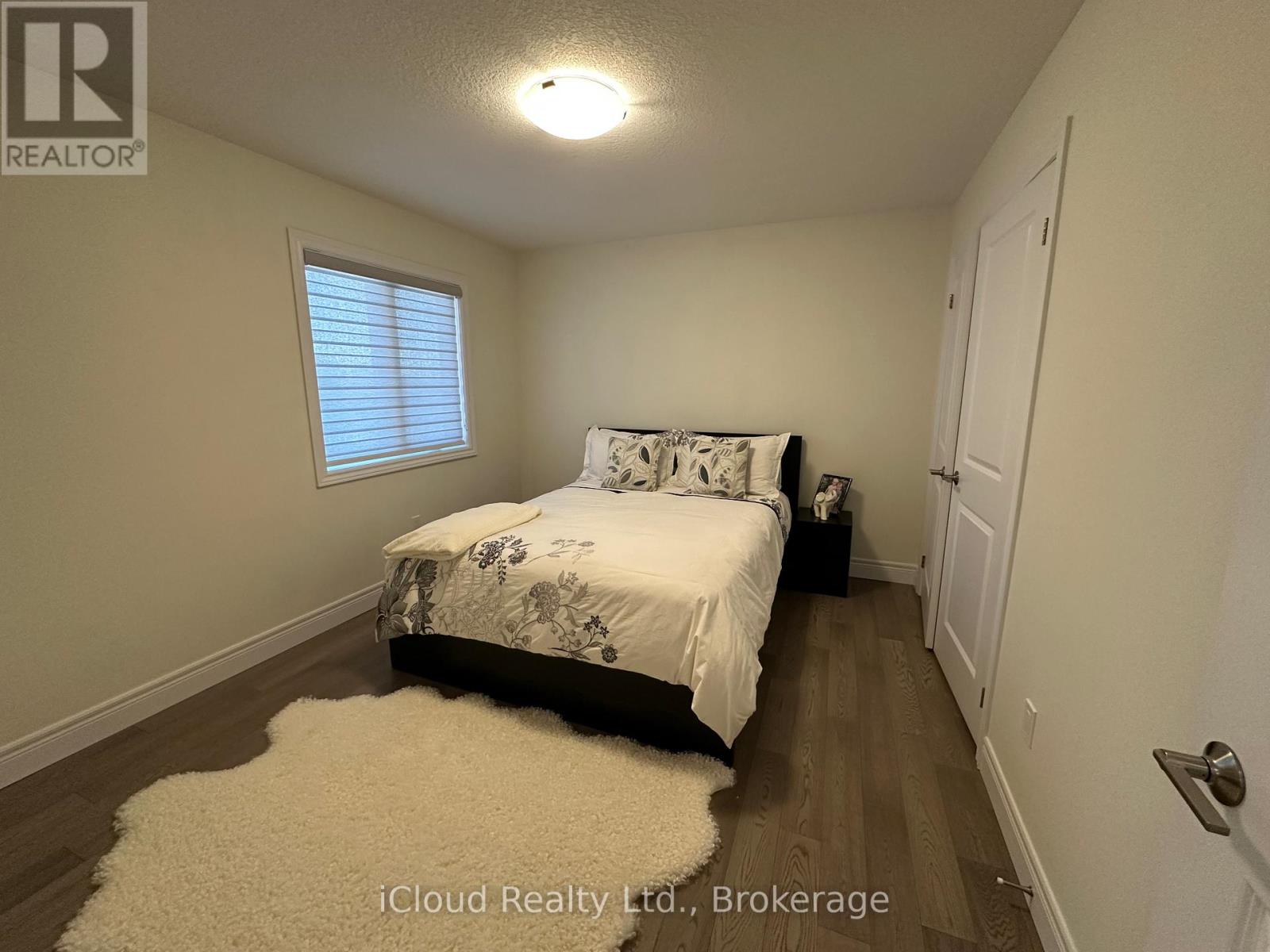 106 Queensgate Crescent, Woolwich, Ontario  N0B 1M0 - Photo 24 - X12936626