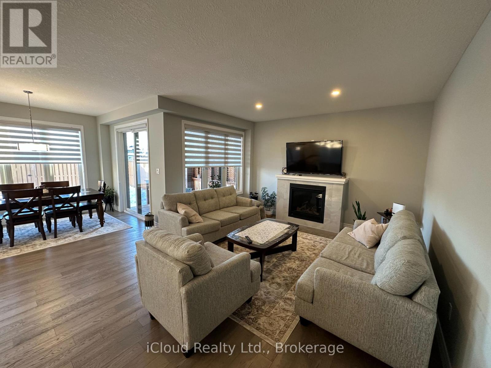 106 Queensgate Crescent, Woolwich, Ontario  N0B 1M0 - Photo 8 - X12936626