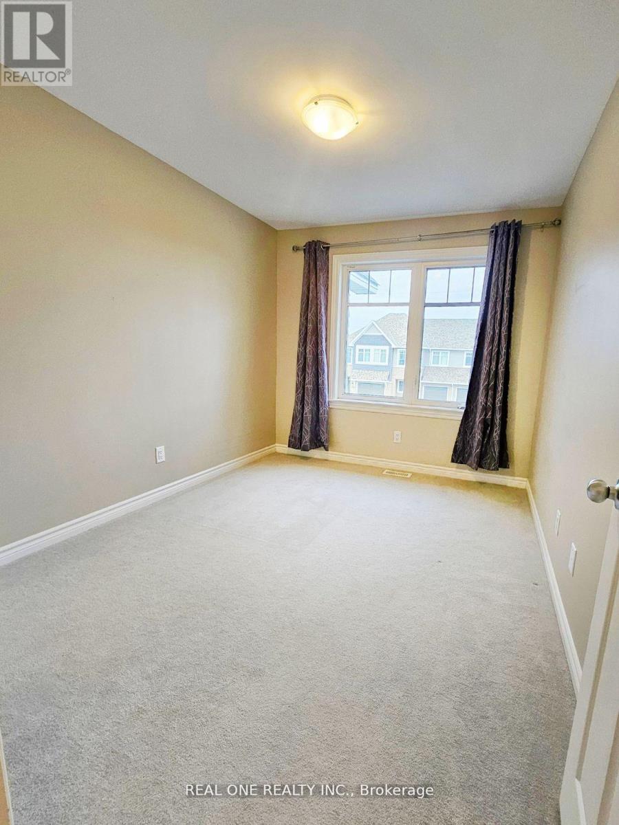 1103 Barrow Avenue, Kingston, Ontario  K7M 0G5 - Photo 10 - X12936630