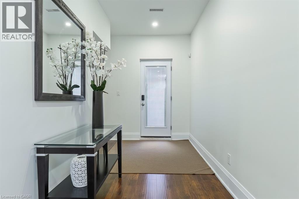 1526 Bridge Road, Oakville, Ontario  L6L 2E3 - Photo 37 - 40815550