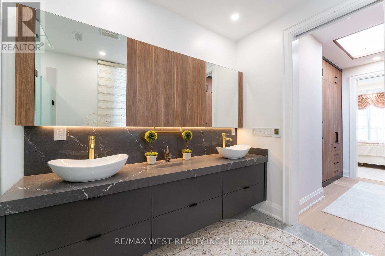 52 Wildwood Avenue, Richmond Hill, Ontario  L4E 3B3 - Photo 22 - N12936278