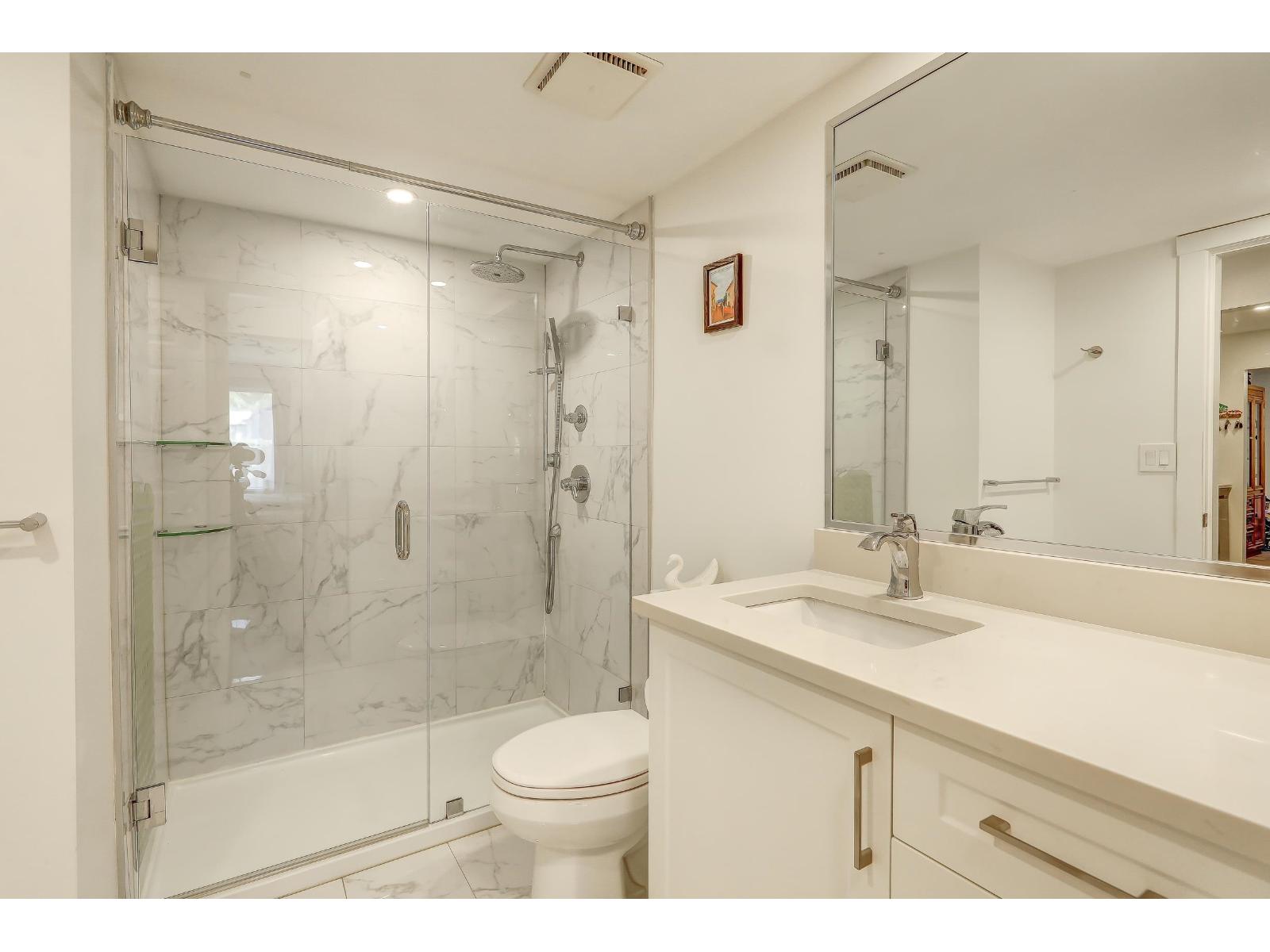 205 1740 Southmere Crescent, Surrey, British Columbia  V4A 6E4 - Photo 8 - R3104653