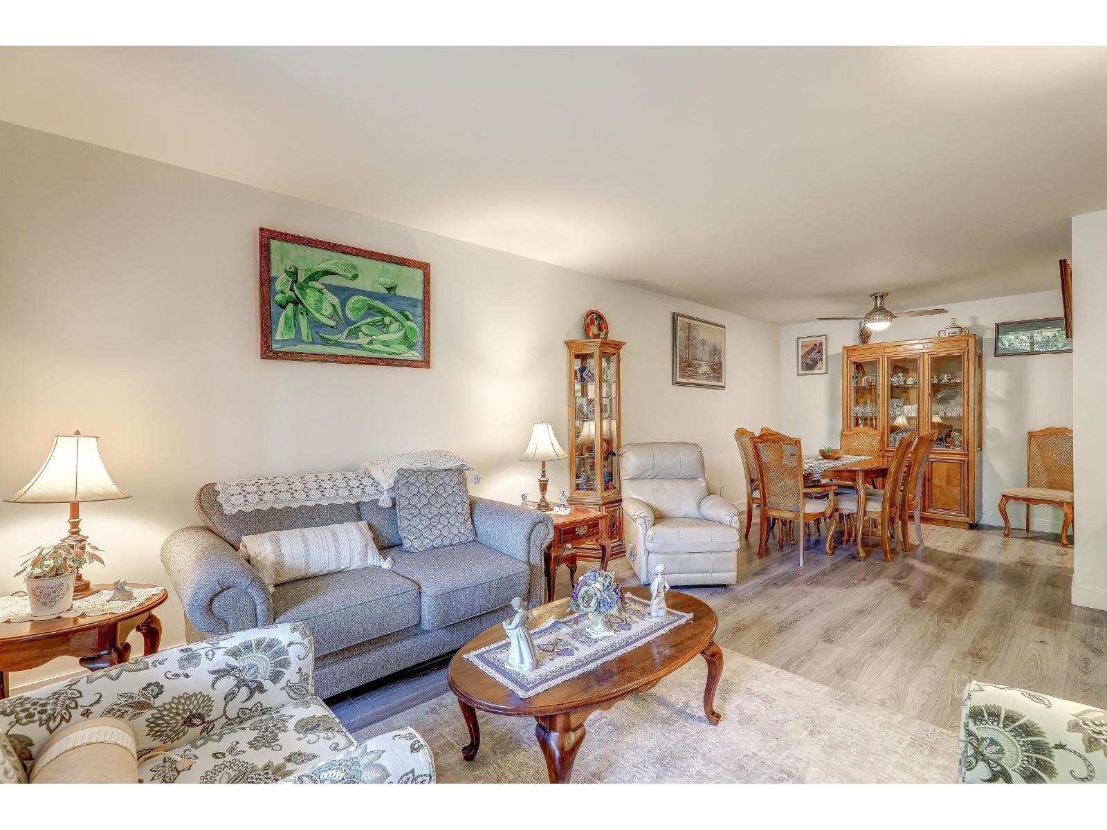 205 1740 Southmere Crescent, Surrey, British Columbia  V4A 6E4 - Photo 4 - R3104653