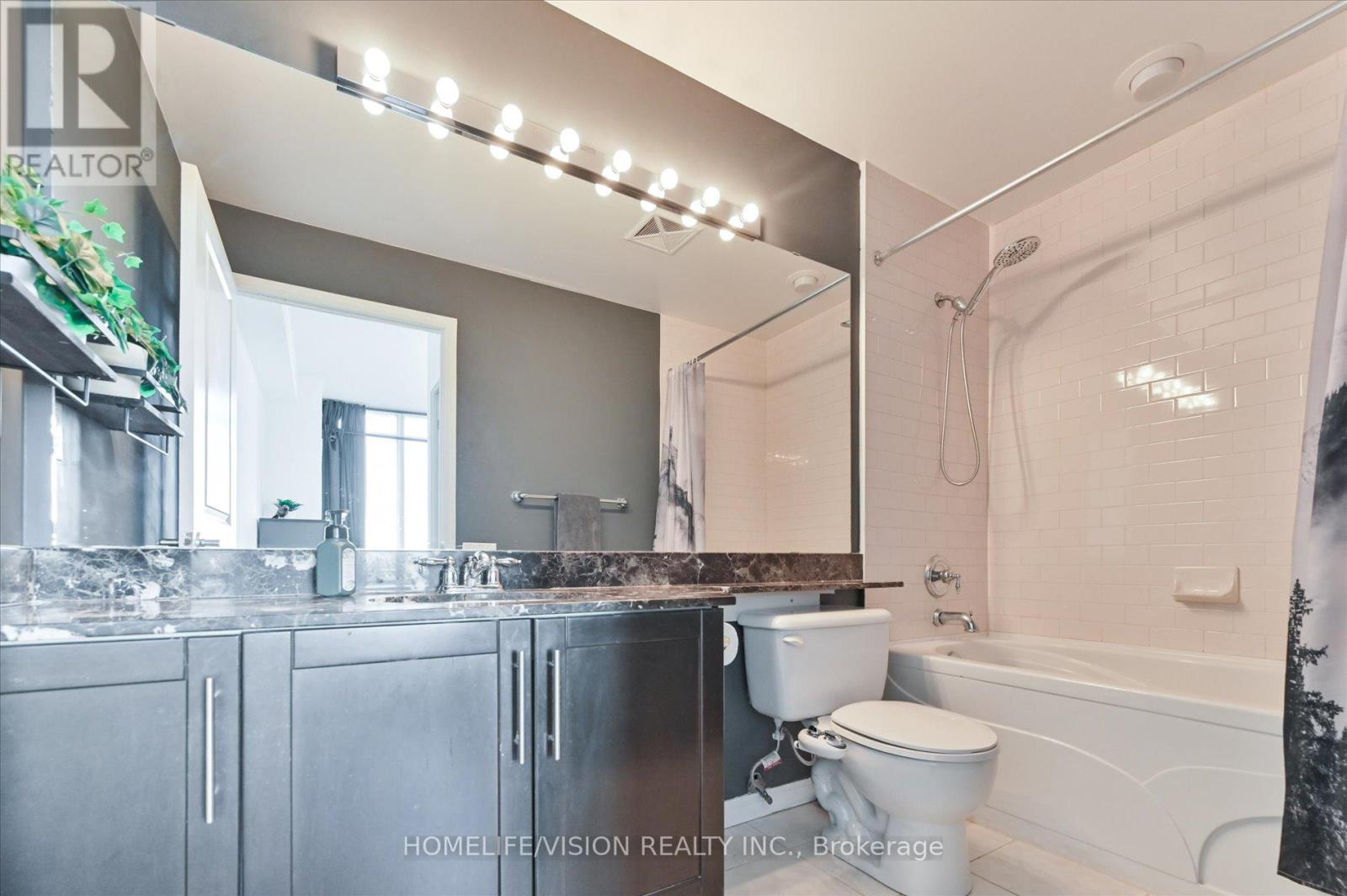 508 - 15 Windermere Avenue, Toronto, Ontario  M6S 5A2 - Photo 21 - W12934946