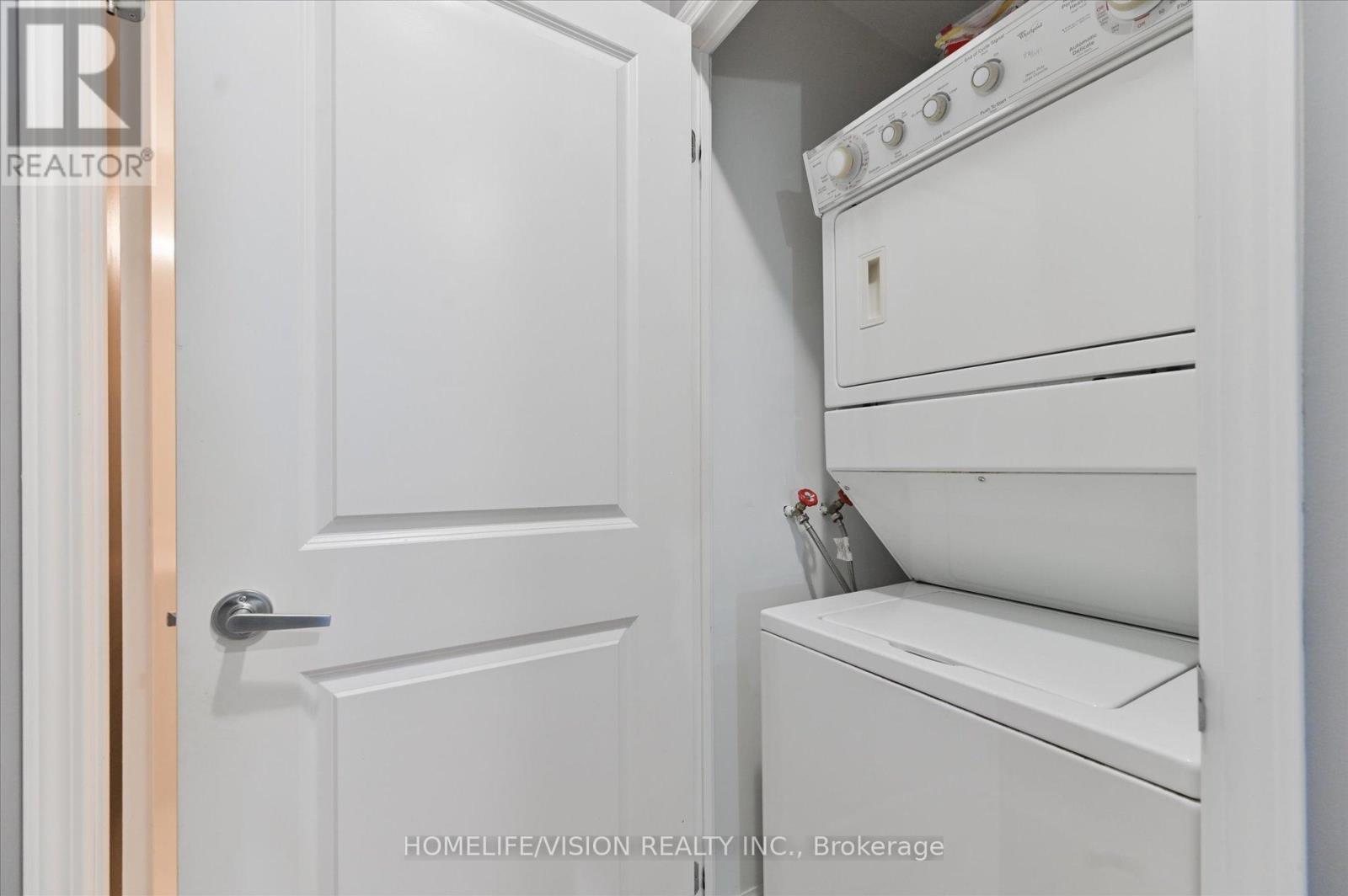 508 - 15 Windermere Avenue, Toronto, Ontario  M6S 5A2 - Photo 25 - W12934946