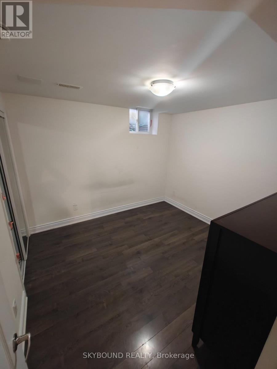 Bsmt - 828 Bethany Crescent, Mississauga, Ontario  L5V 3B9 - Photo 4 - W12936210