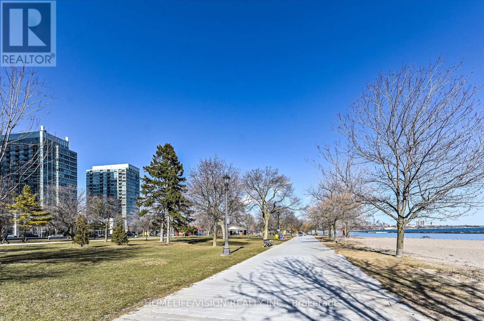 508 - 15 Windermere Avenue, Toronto, Ontario  M6S 5A2 - Photo 33 - W12934946