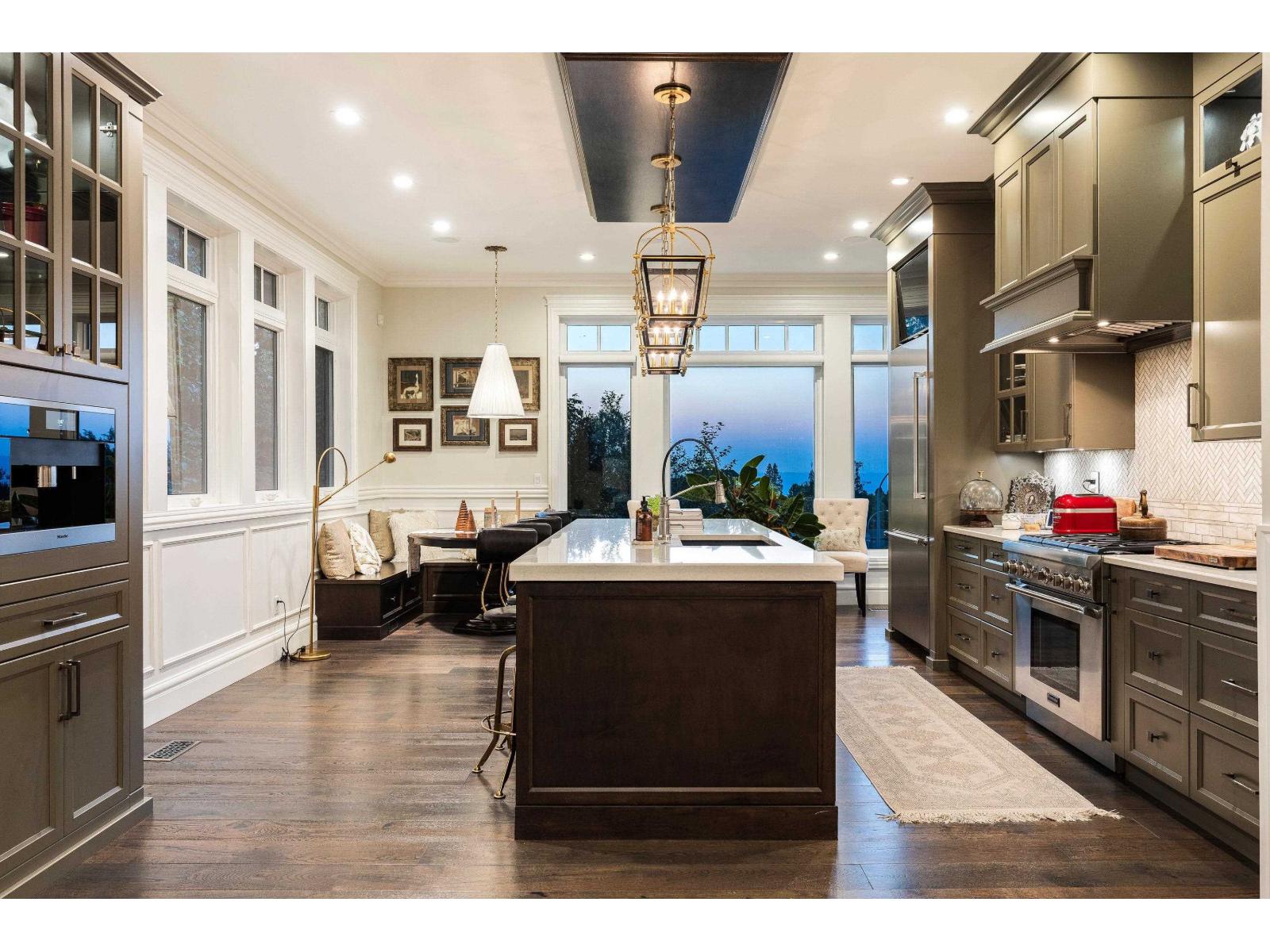 35797 Ledgeview Drive, Abbotsford, British Columbia  V3G 2Z2 - Photo 9 - R3087091