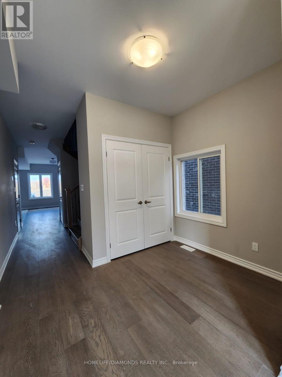 97 Renfrew Trail, Welland, Ontario  L3C 0K2 - Photo 6 - X12777204