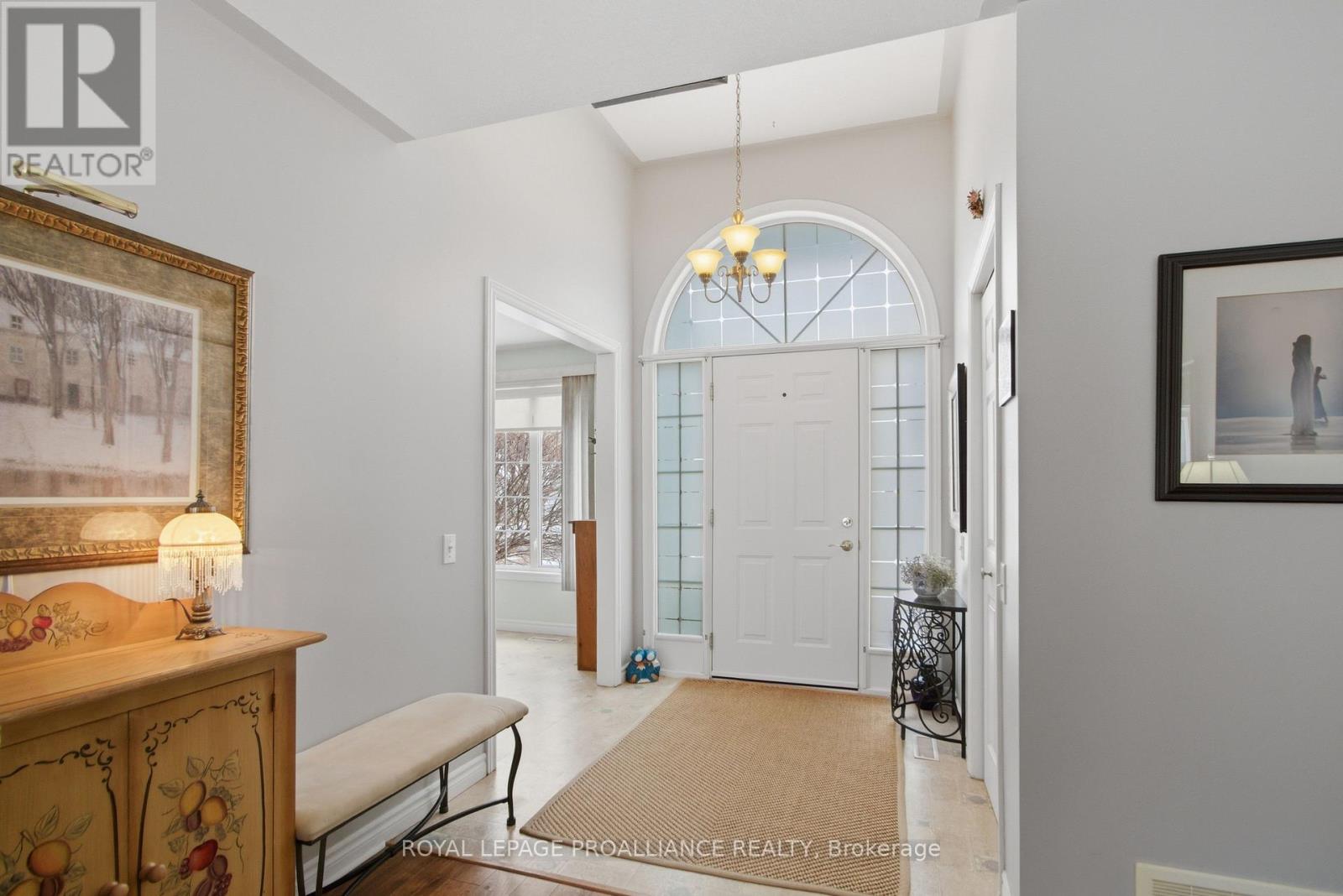 94 Sandbanks Court, Prince Edward County, Ontario  K0K 3L0 - Photo 5 - X12812632