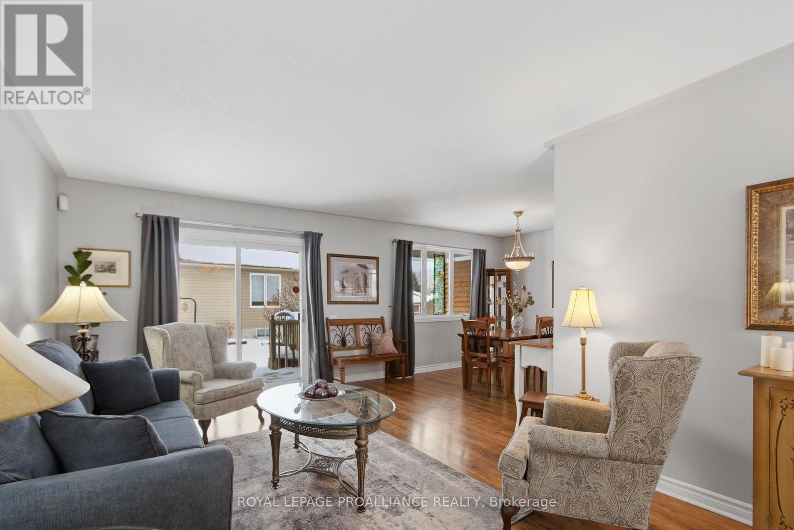 94 Sandbanks Court, Prince Edward County, Ontario  K0K 3L0 - Photo 6 - X12812632