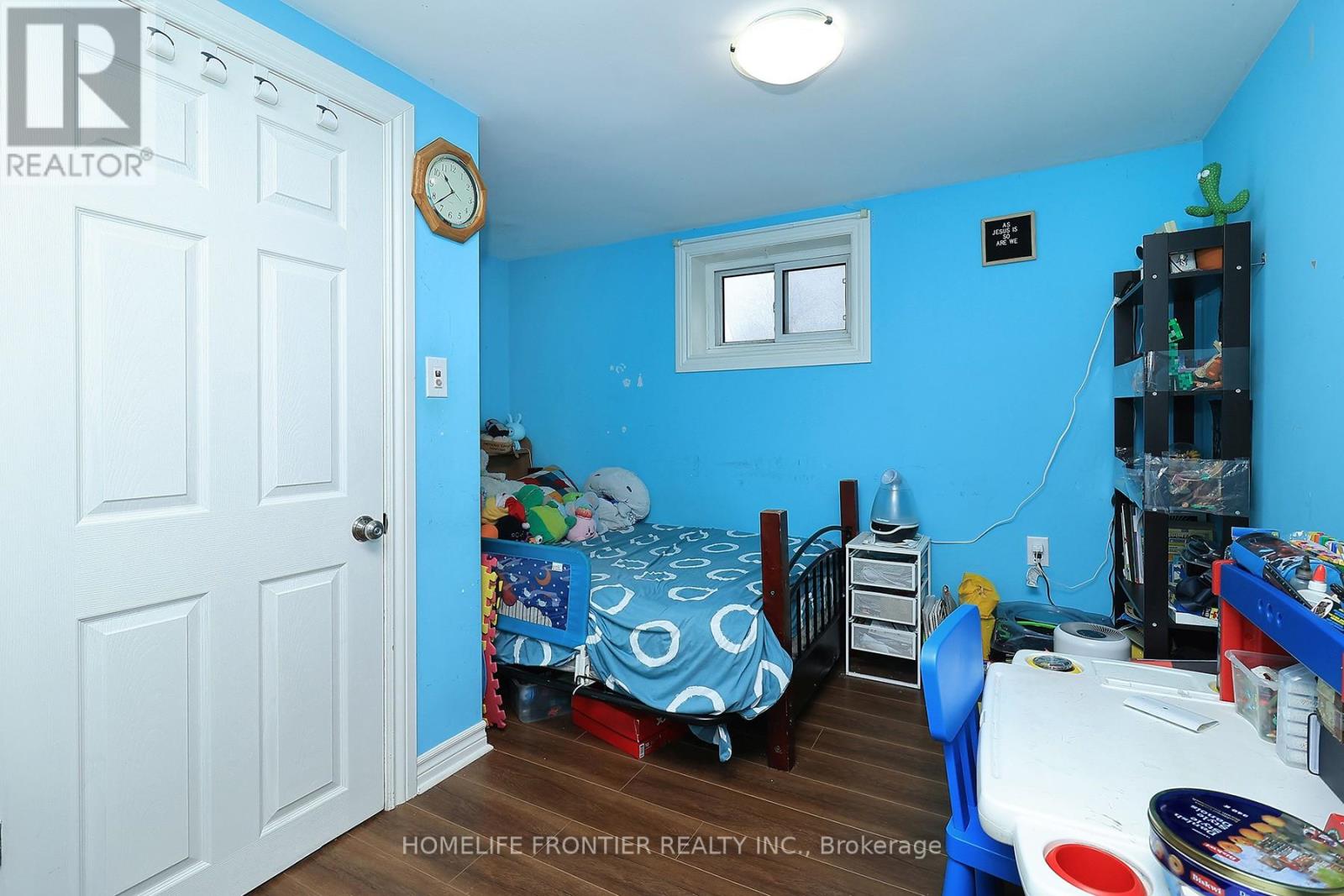 30 Silvercrest Avenue, Toronto, Ontario  M8W 2S4 - Photo 22 - W12801190