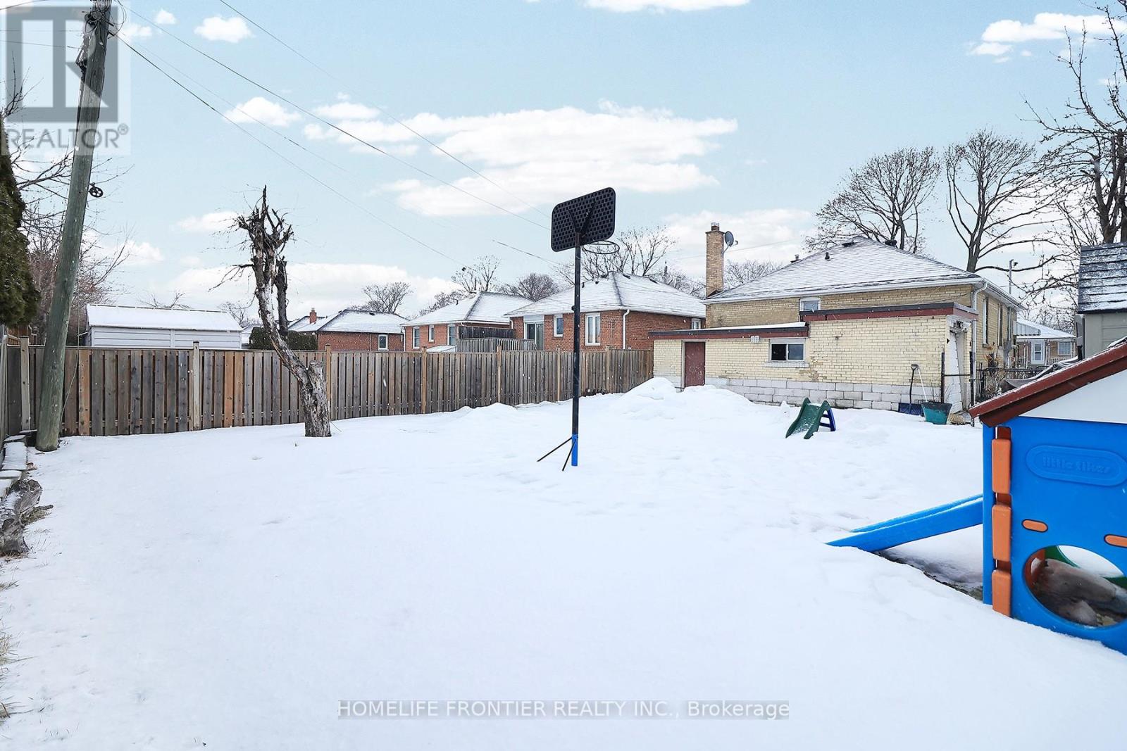 30 Silvercrest Avenue, Toronto, Ontario  M8W 2S4 - Photo 26 - W12801190