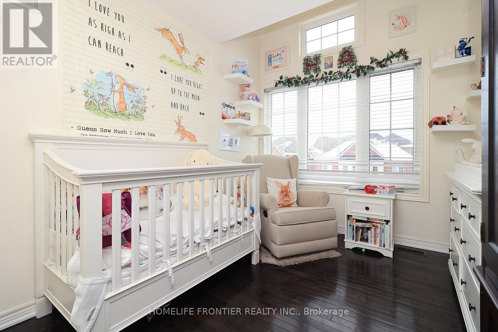 38 Betty Nagle Street, Toronto, Ontario  M9M 0E2 - Photo 19 - W12886744