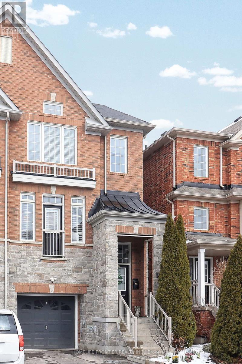 38 Betty Nagle Street, Toronto, Ontario  M9M 0E2 - Photo 2 - W12886744