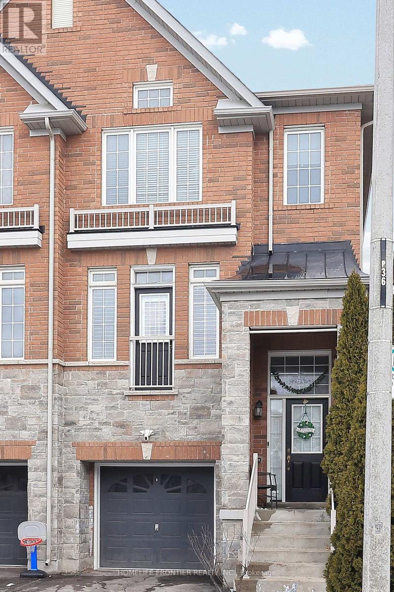 38 Betty Nagle Street, Toronto, Ontario  M9M 0E2 - Photo 3 - W12886744