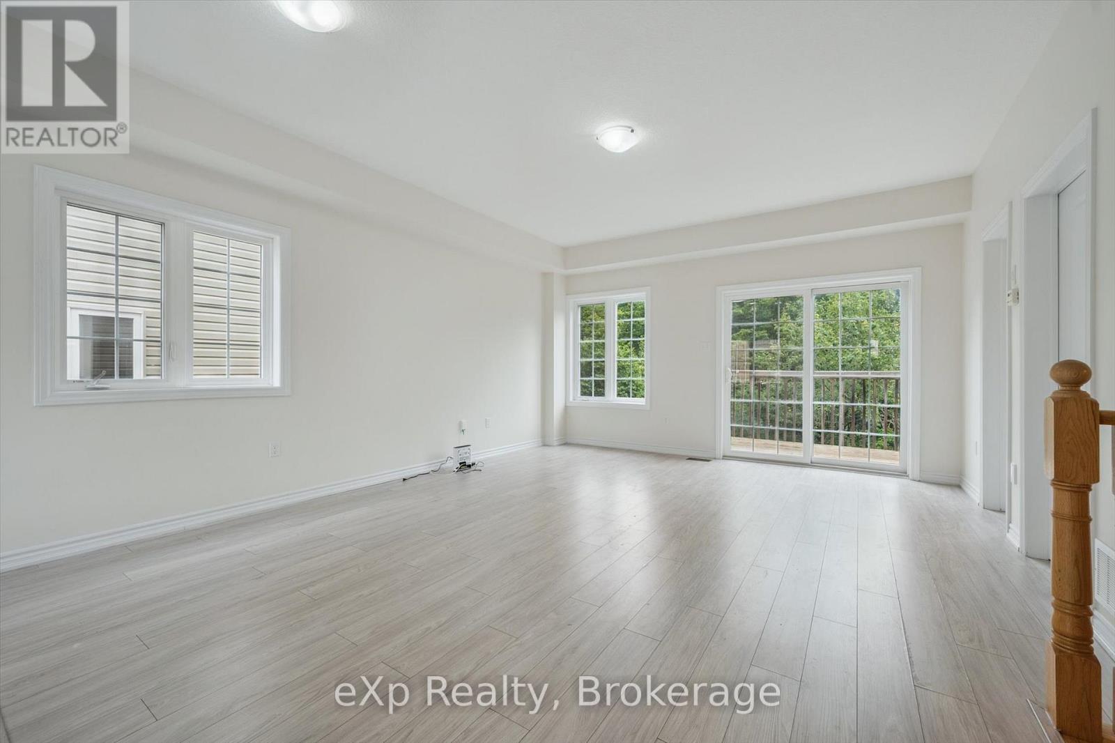 50 - 88 Decorso Drive, Guelph, Ontario  N1L 0A1 - Photo 6 - X12936752