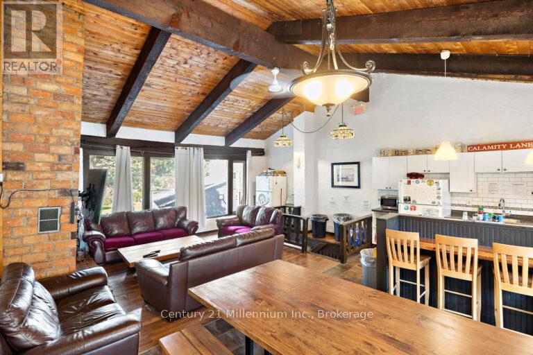 38l, 38r, 38c - 190, 192, 194 Tyrolean Lane, Blue Mountains, Ontario  L9Y 3Z2 - Photo 24 - X12936756