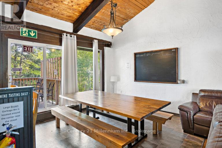 38l, 38r, 38c - 190, 192, 194 Tyrolean Lane, Blue Mountains, Ontario  L9Y 3Z2 - Photo 25 - X12936756