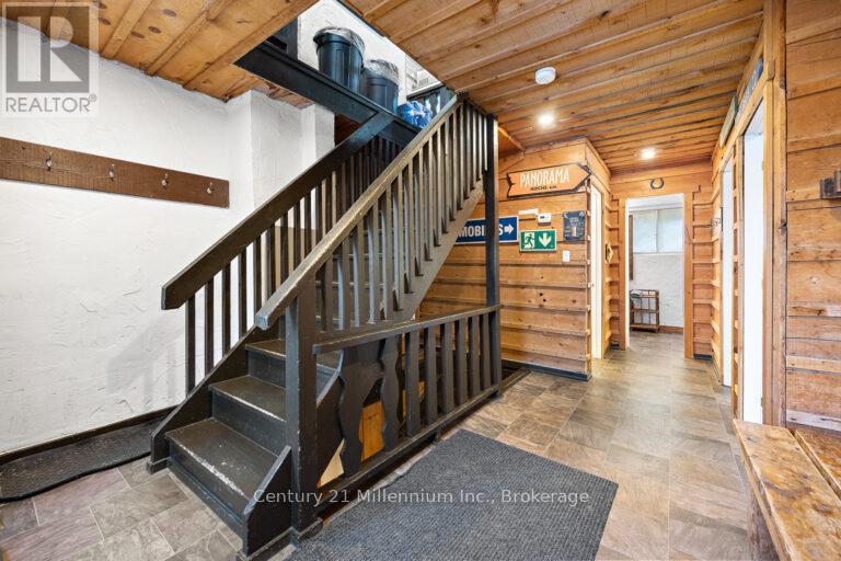 38l, 38r, 38c - 190, 192, 194 Tyrolean Lane, Blue Mountains, Ontario  L9Y 3Z2 - Photo 29 - X12936756