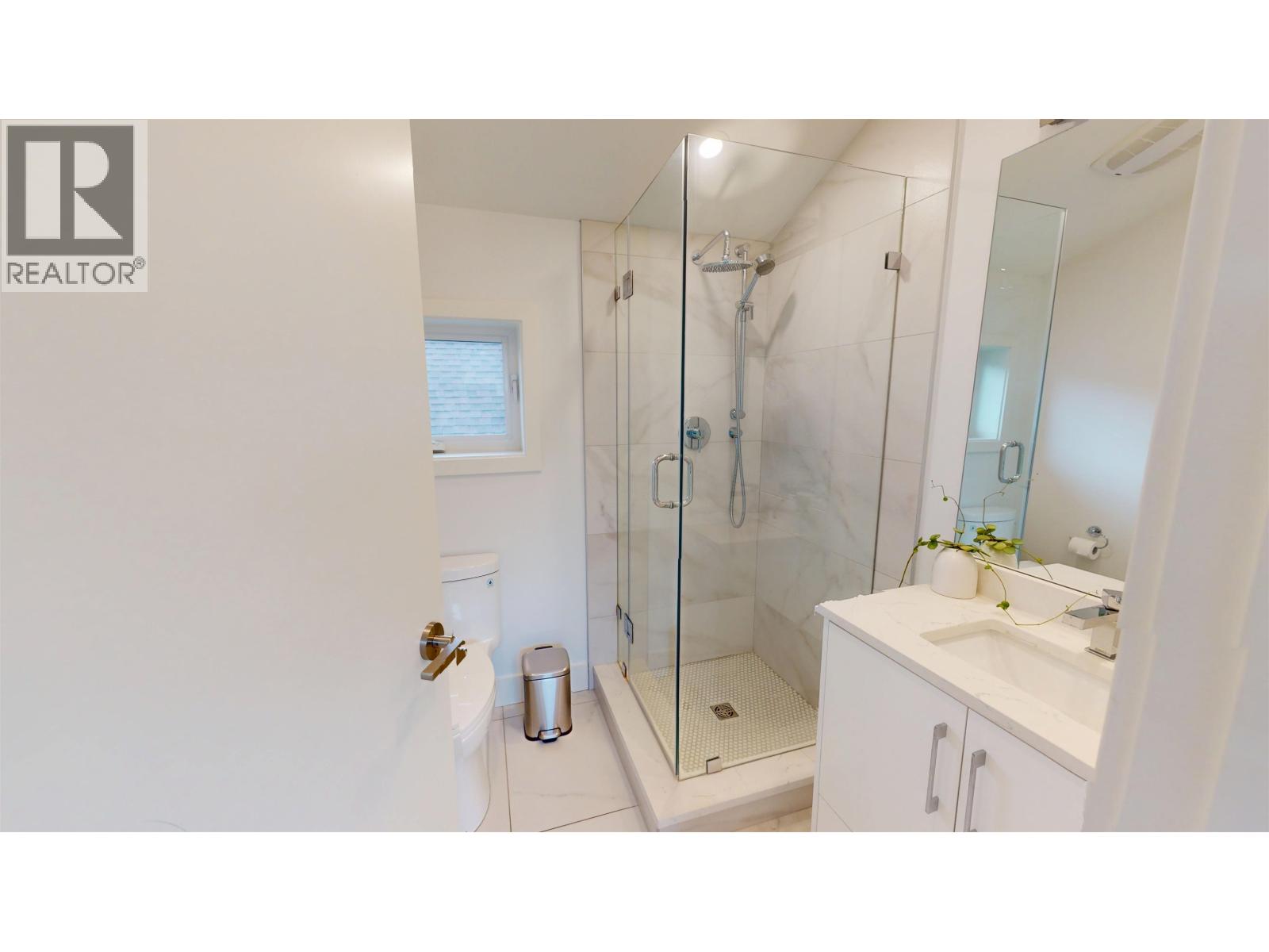 1260 E 14th Avenue, Vancouver, British Columbia  V5T 2P3 - Photo 16 - R3104795