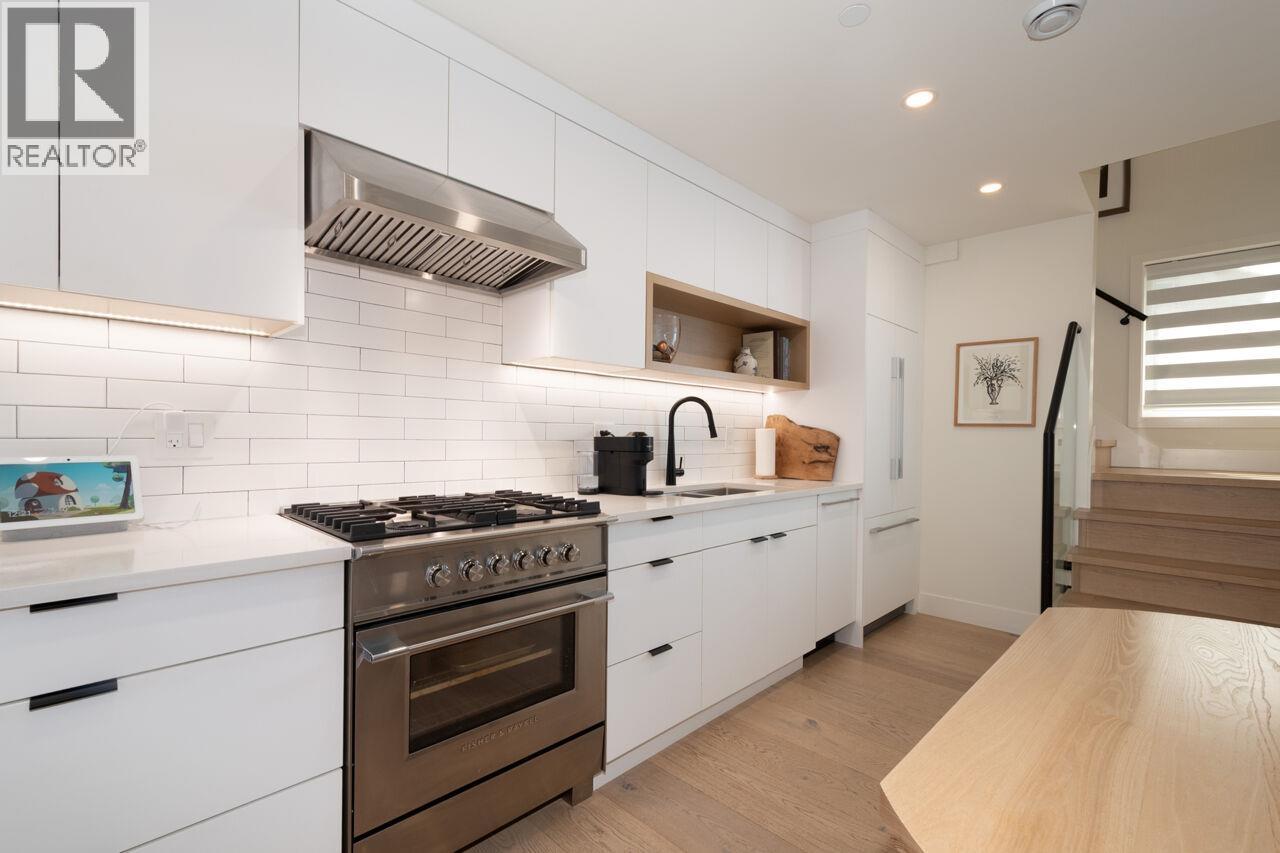 1026 E 13th Avenue, Vancouver, British Columbia V5T 2L8 - Photo 13 - R3104798