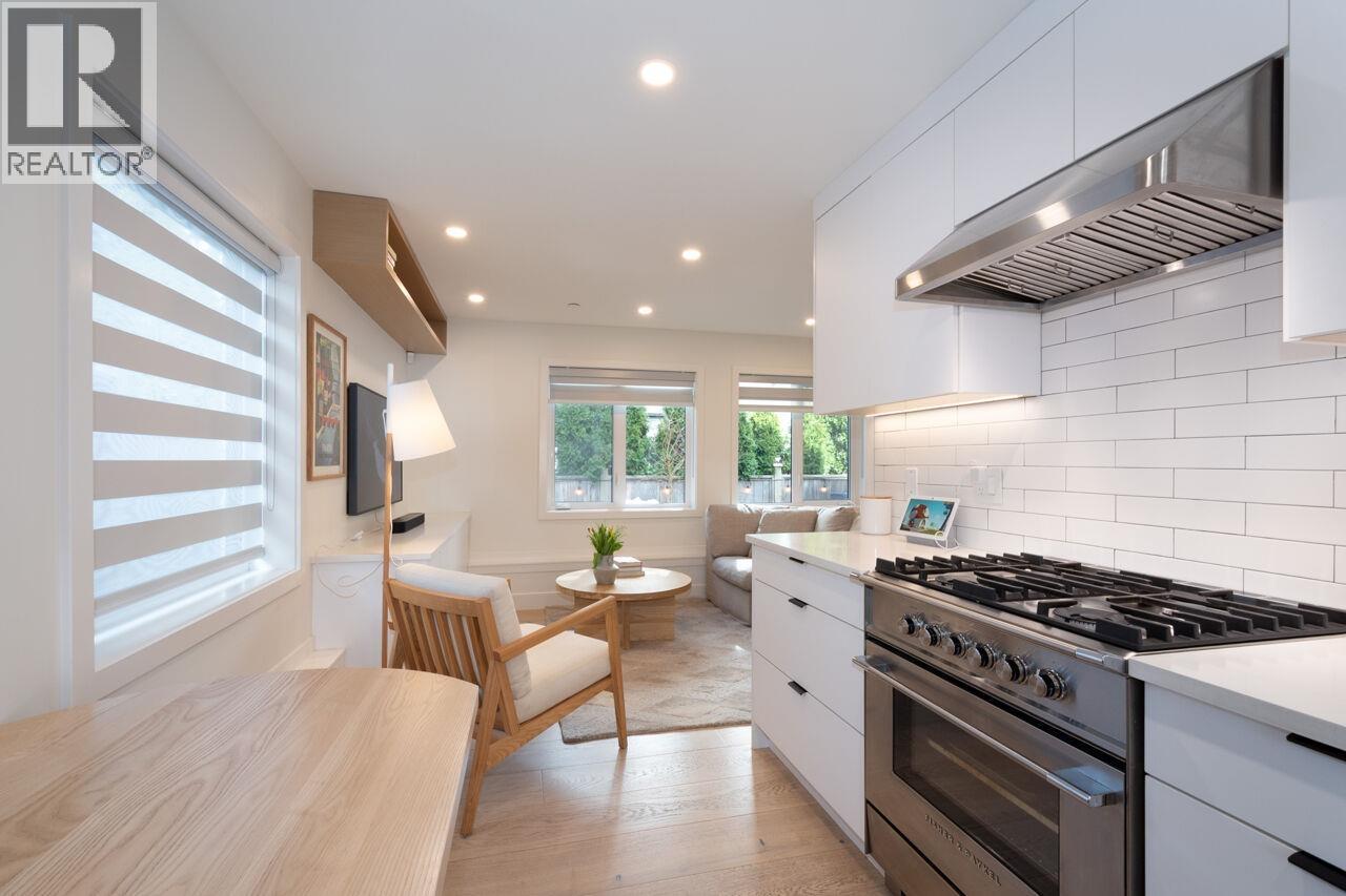 1026 E 13th Avenue, Vancouver, British Columbia V5T 2L8 - Photo 17 - R3104798