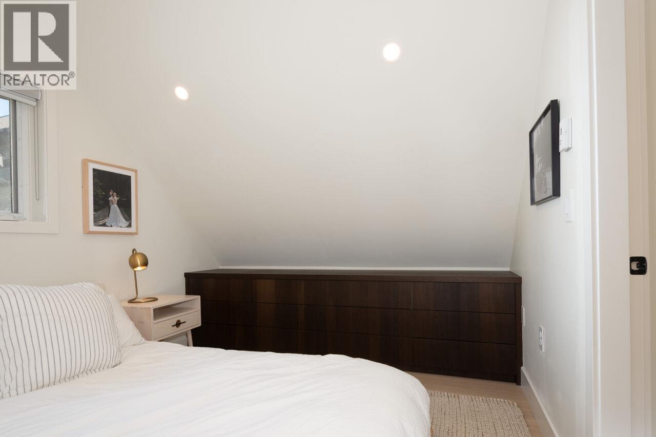 1026 E 13th Avenue, Vancouver, British Columbia V5T 2L8 - Photo 22 - R3104798