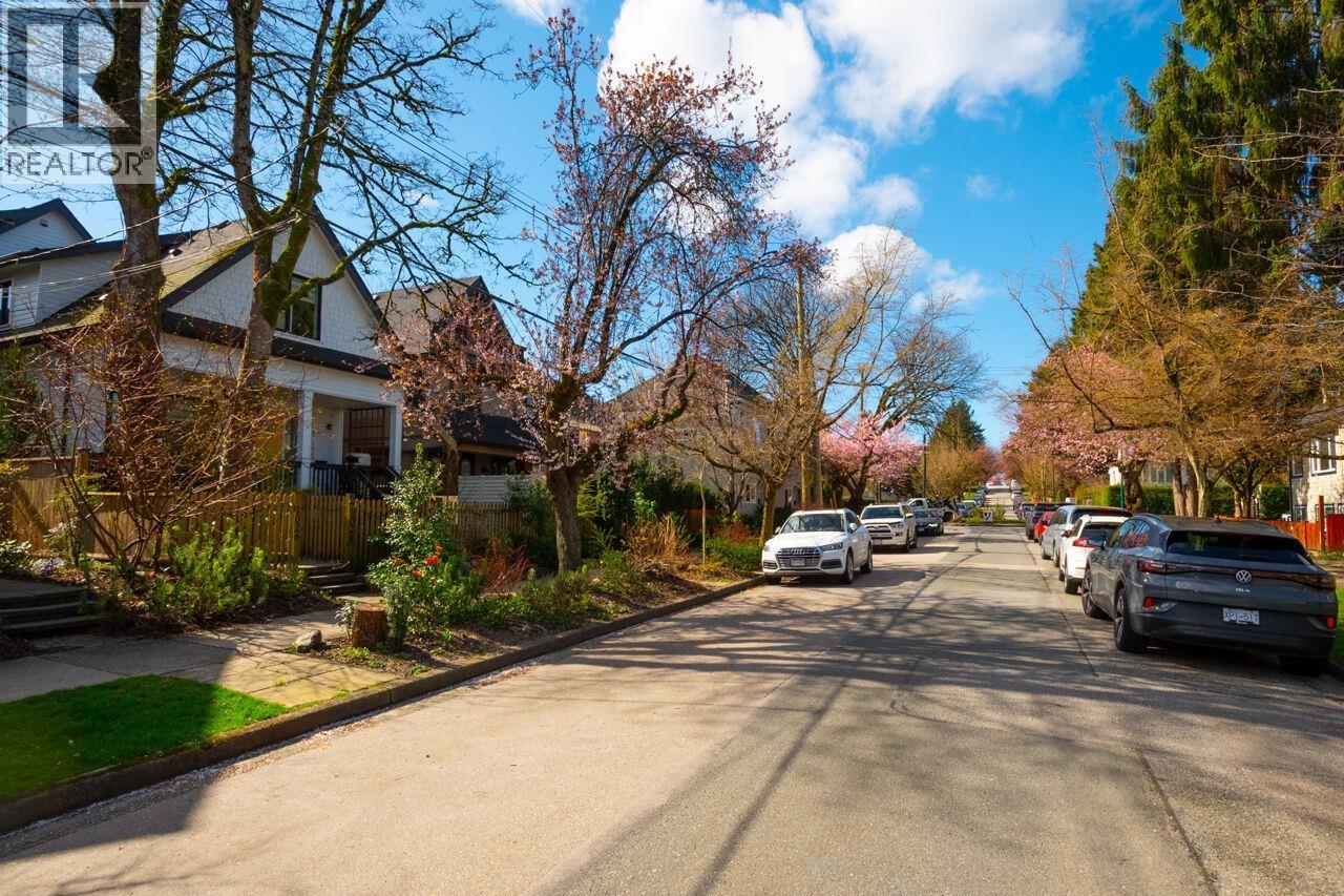 1026 E 13th Avenue, Vancouver, British Columbia V5T 2L8 - Photo 32 - R3104798