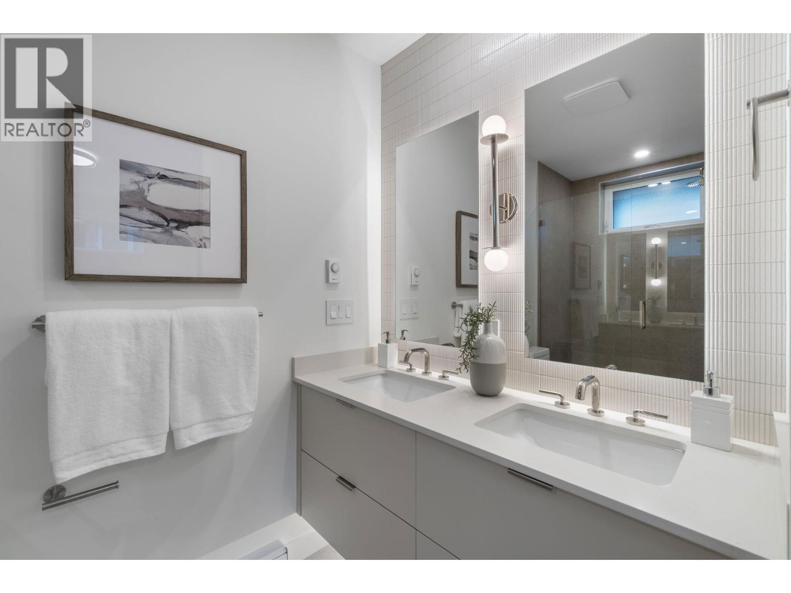 4 4963 Chester Street, Vancouver, British Columbia  V5W 3A7 - Photo 15 - R3104824