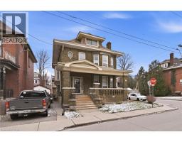 81 CARRICK Avenue, Hamilton, Ontario