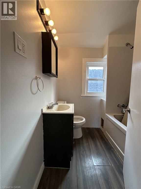 31 Mckinstry Street, Hamilton, Ontario  L8L 6C2 - Photo 13 - 40816198