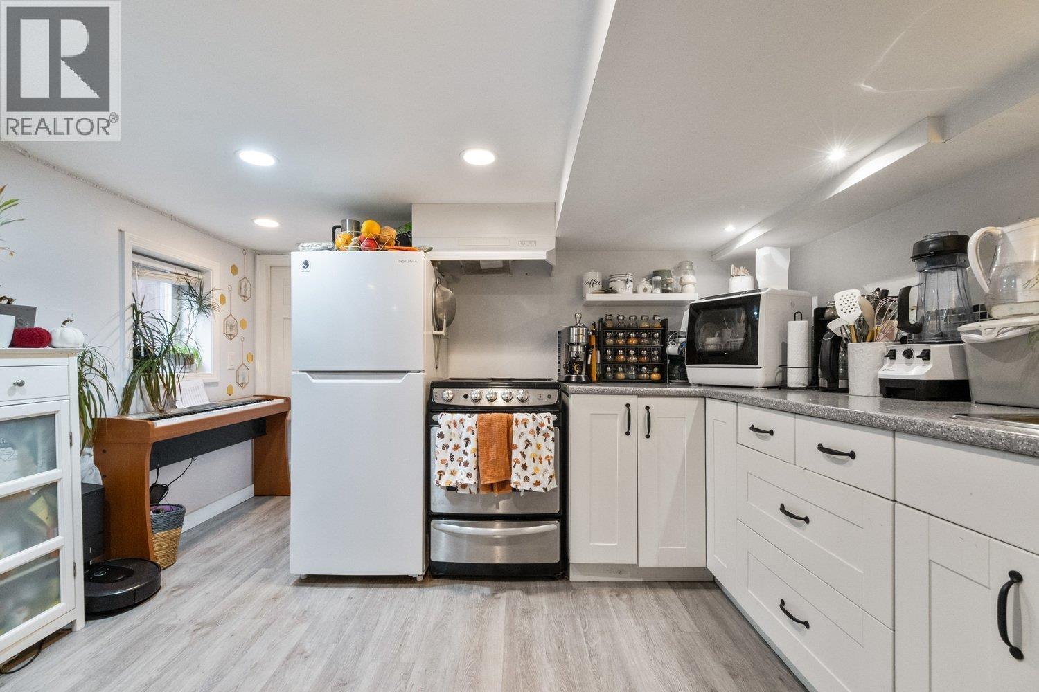 720 E 30th Avenue, Vancouver, British Columbia  V5V 2V9 - Photo 30 - R3104821