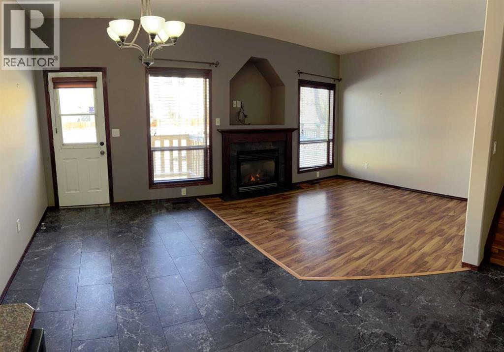 40 Alberts Close, Red Deer, Alberta  T4R 3J7 - Photo 11 - A2295806