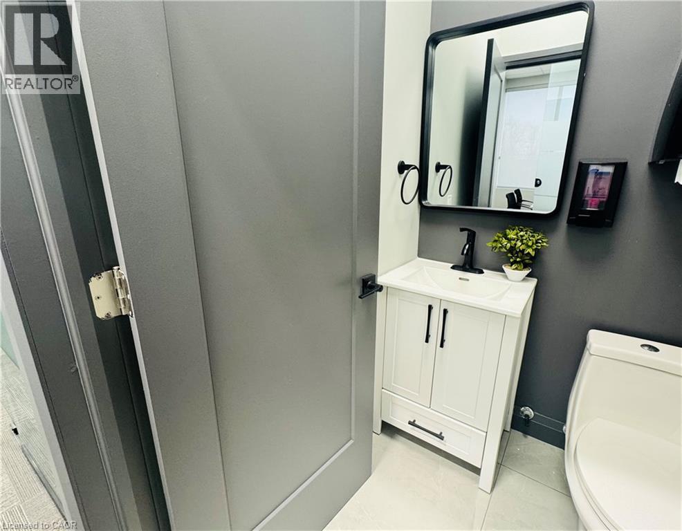 450 Hespeler Road Unit# G218, Cambridge, Ontario  N1R 0C9 - Photo 8 - 40814337