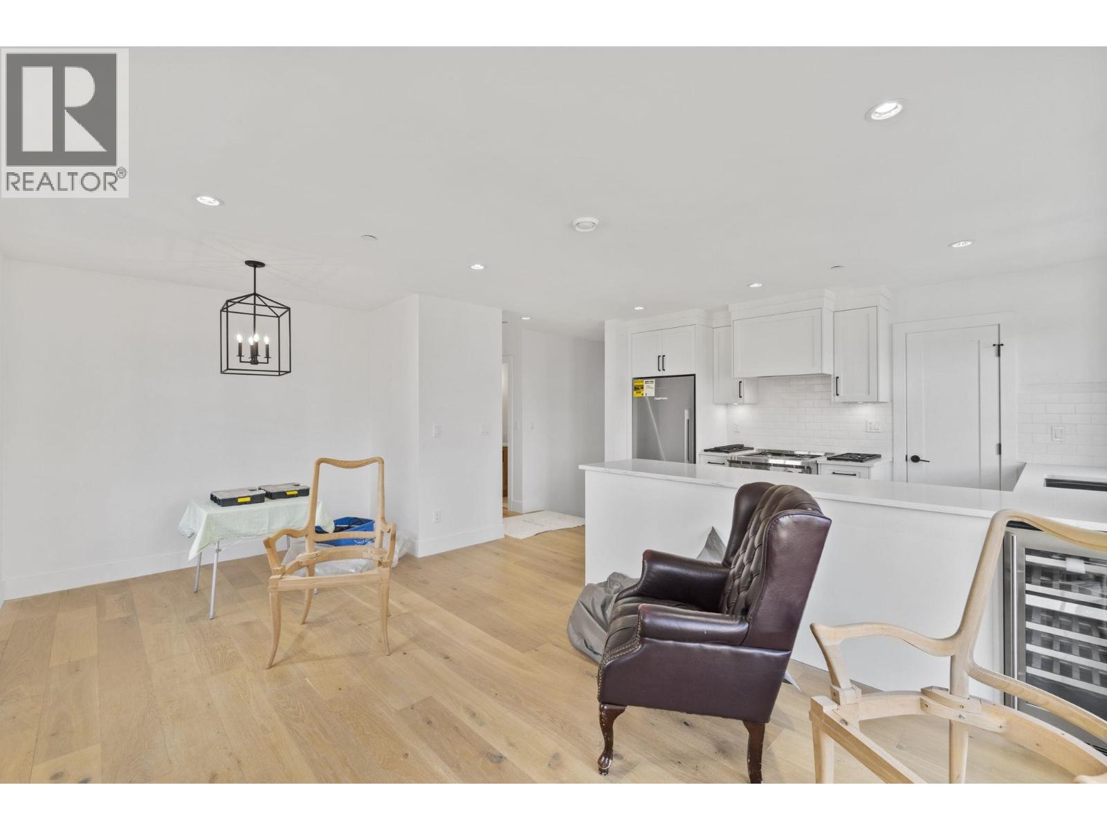 2072 Kitchener Street, Vancouver, British Columbia V5L 2W8 - Photo 11 - R3100898