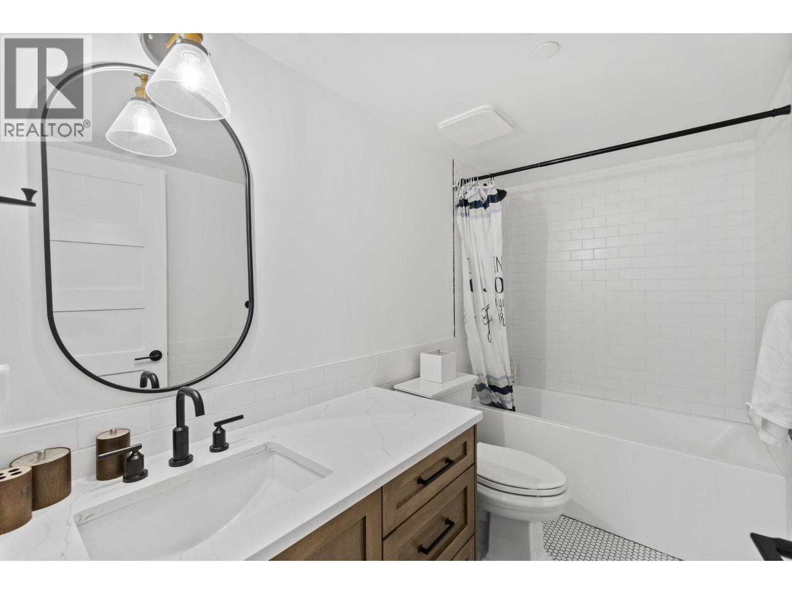 2072 Kitchener Street, Vancouver, British Columbia V5L 2W8 - Photo 31 - R3100898